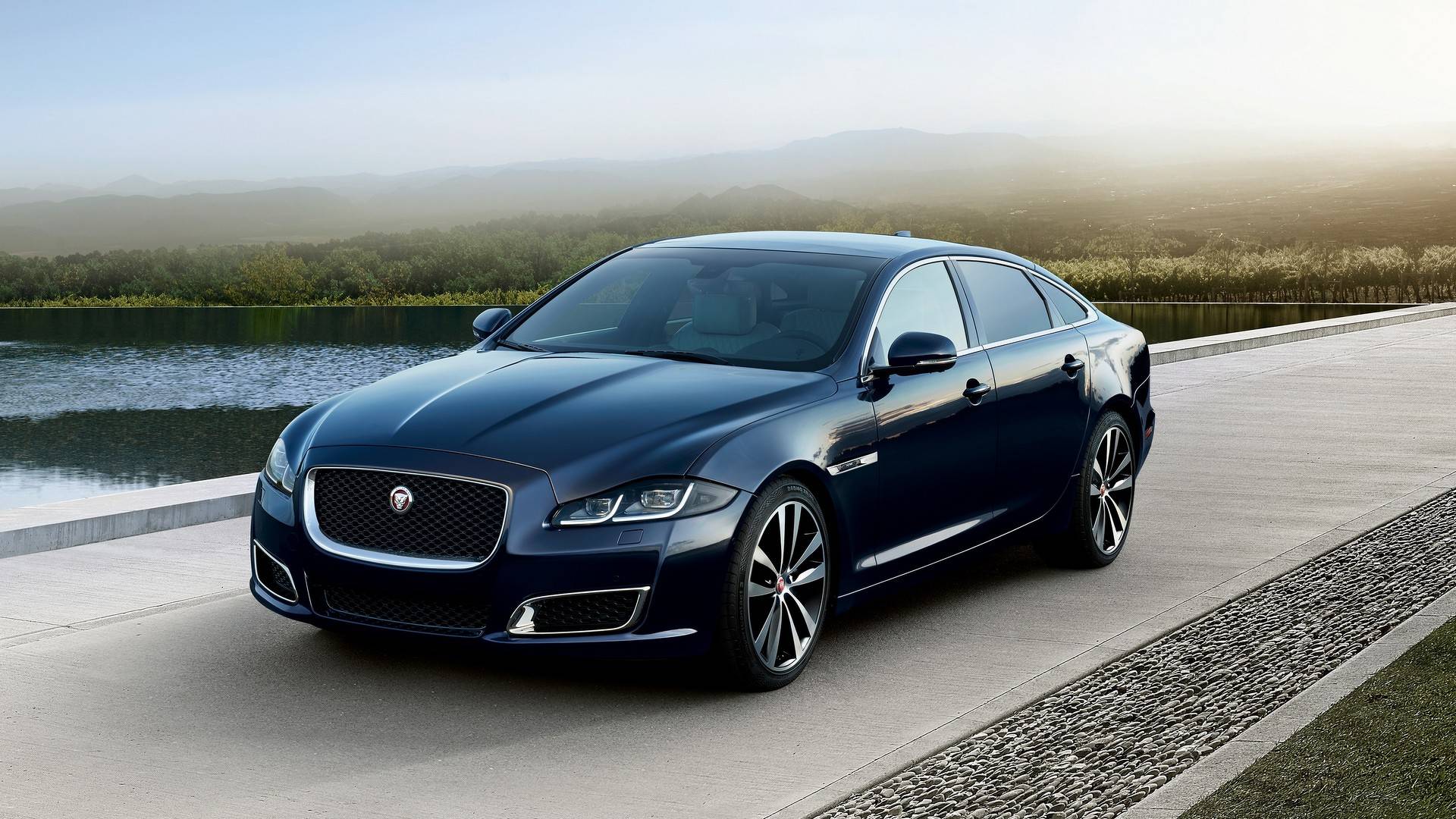 2019-jaguar-xj50